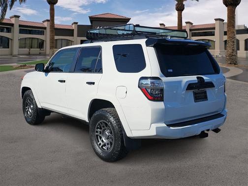 2020 Toyota 4Runner Venture