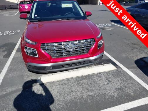 2024 Hyundai VENUE Limited