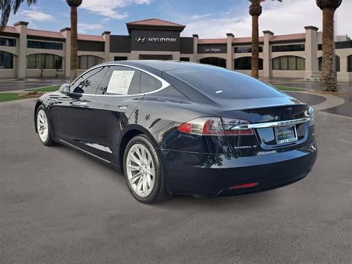 2017 Tesla Model S 75D