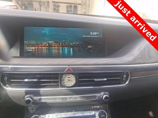 2022 Genesis G90 3.3T Premium