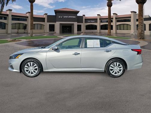 2022 Nissan Altima 2.5 S