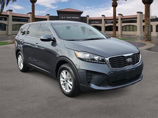 2020 Kia Sorento LX