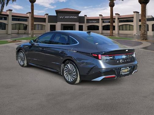 2025 Hyundai SONATA Hybrid Limited