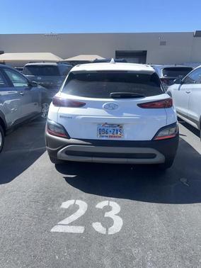 Lunar White 2022 Hyundai KONA SE