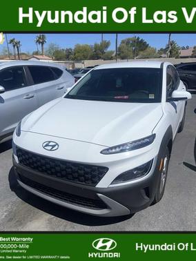 Lunar White 2022 Hyundai KONA SE