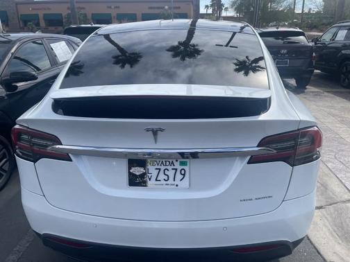 2020 Tesla Model X Long Range