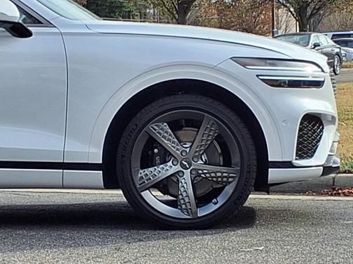 2025 Genesis GV70 3.5T AWD Sport