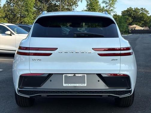 2026 Genesis GV70 2.5T Select
