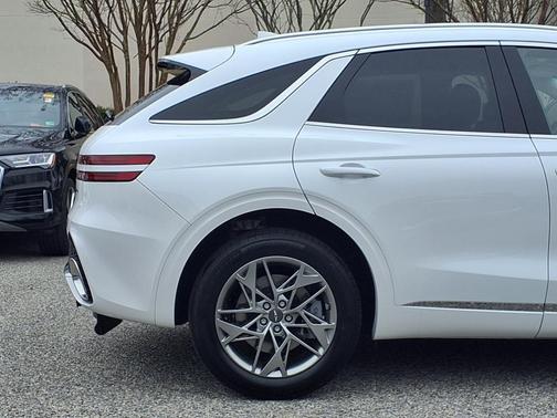 2025 Genesis GV70 2.5T AWD