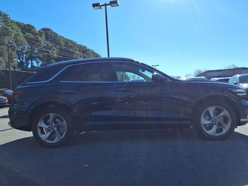 Vik Black 2026 Genesis GV70 2.5T