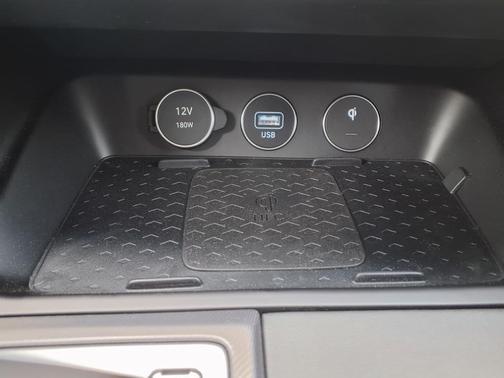 2026 Genesis G70 3.3T AWD Sport Prestige