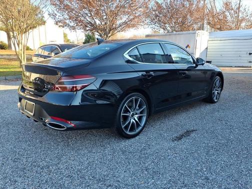 Vik Black 2026 Genesis G70 2.5T AWD Prestige