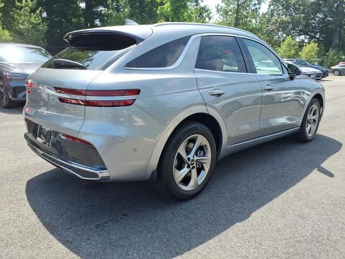Savile Silver 2026 Genesis GV70 2.5T Advanced