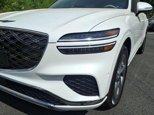 Uyuni White 2026 Genesis GV70 2.5T Advanced