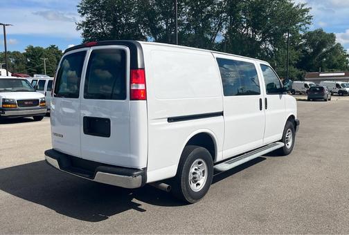 2021 Chevrolet Express 2500 RWD 2500 Regular Wheelbase WT