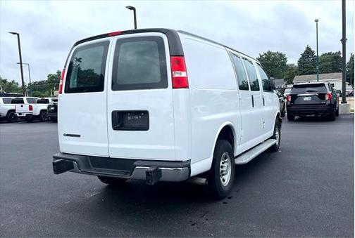 2022 Chevrolet Express 2500 RWD 2500 Regular Wheelbase WT