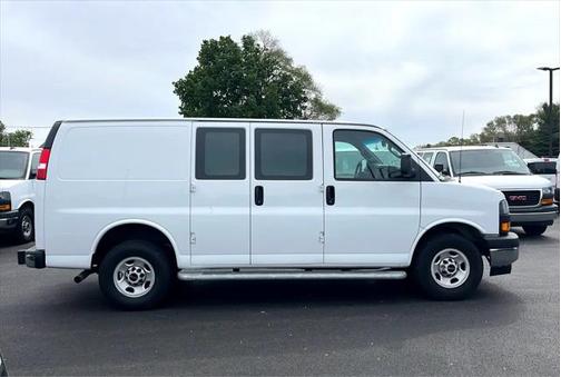 2023 GMC Savana 2500 Work Van