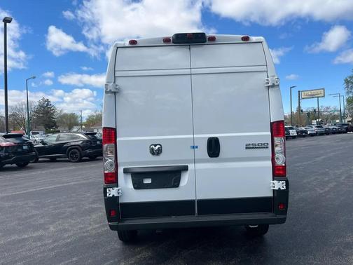 2024 RAM ProMaster 2500 Tradesman