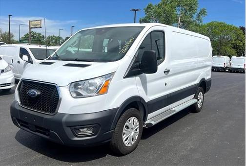 2022 Ford Transit-250 Base