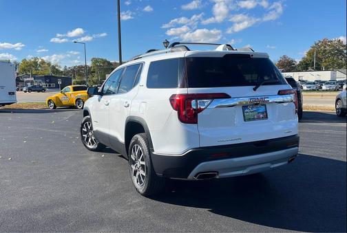 2023 GMC Acadia AWD SLE
