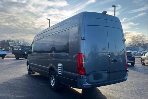 2022 Mercedes-Benz Sprinter 4500 High Roof V6