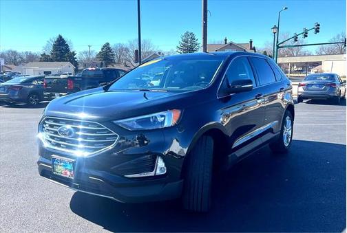 2023 Ford Edge Titanium