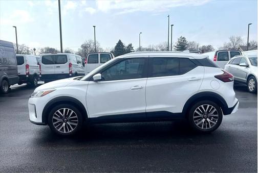 2021 Nissan Kicks SV