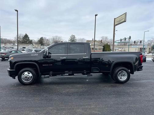 2022 Chevrolet Silverado 3500 High Country