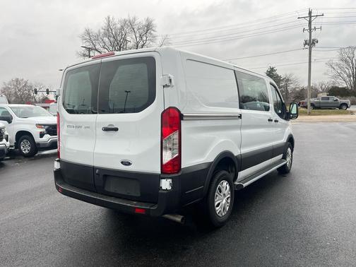 2024 Ford Transit-250 Base