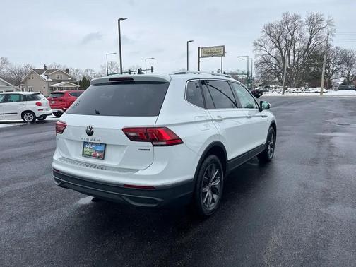2022 Volkswagen Tiguan 2.0T SE 4MOTION