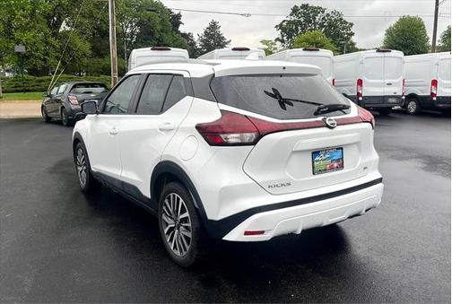 2021 Nissan Kicks SV