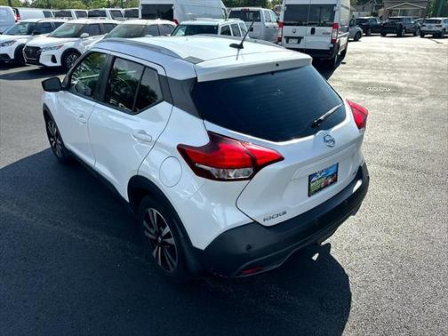 2020 Nissan Kicks SV