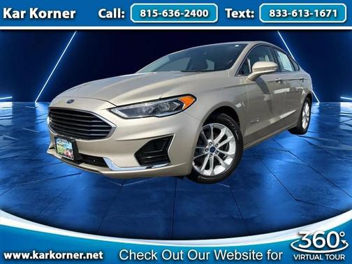 Gold 2019 Ford Fusion Hybrid SEL