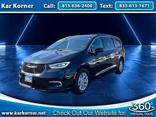 2022 Chrysler Pacifica Touring L