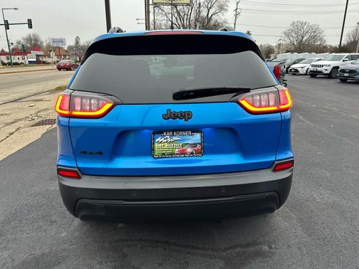 2023 Jeep Cherokee Altitude