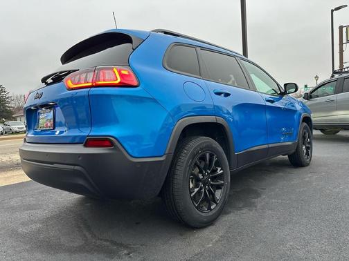 2023 Jeep Cherokee Altitude