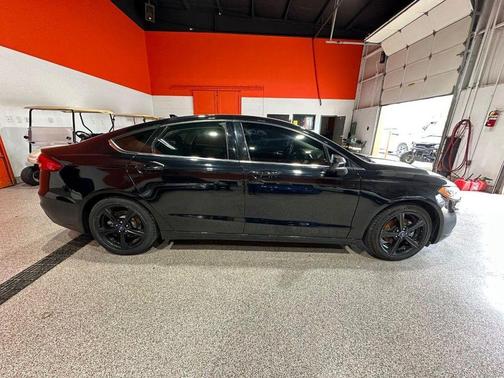 Agate Black Metallic 2020 Ford Fusion SE