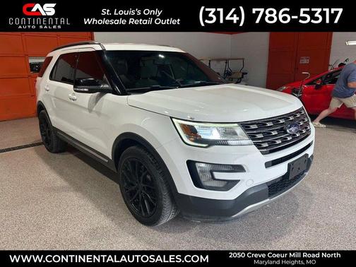 Oxford White 2016 Ford Explorer XLT