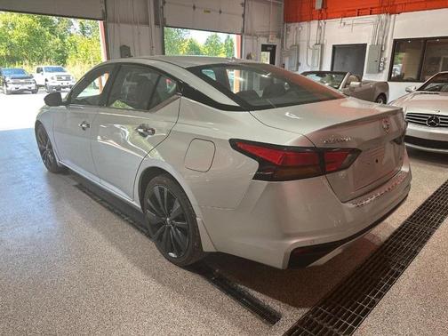 2019 Nissan Altima 2.5 Platinum