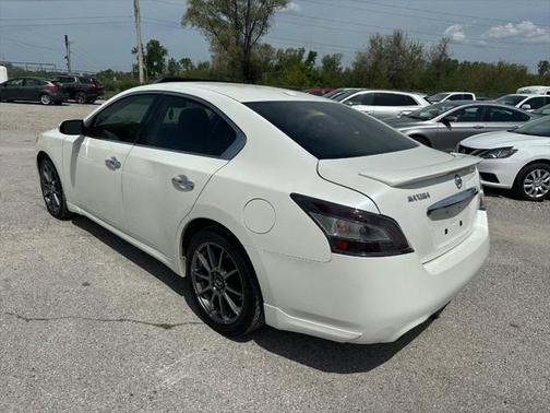 2014 Nissan Maxima SV