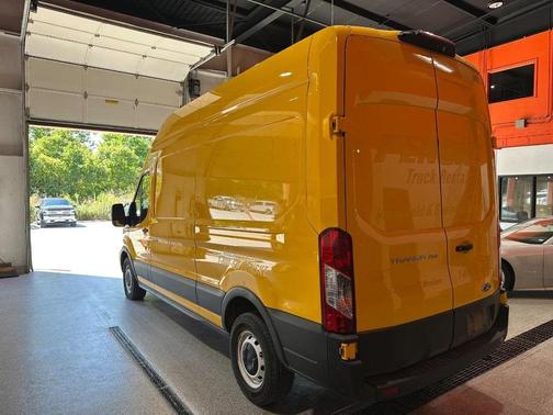 2021 Ford Transit-250 Base