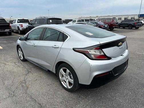 2018 Chevrolet Volt LT