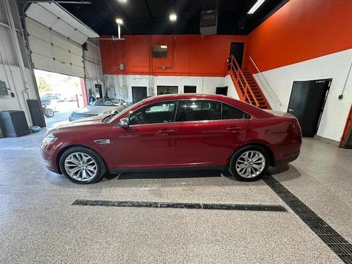 2013 Ford Taurus Limited