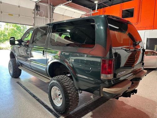 2003 Ford Excursion Limited