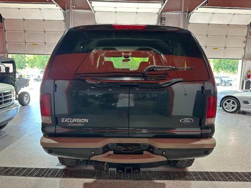2003 Ford Excursion Limited