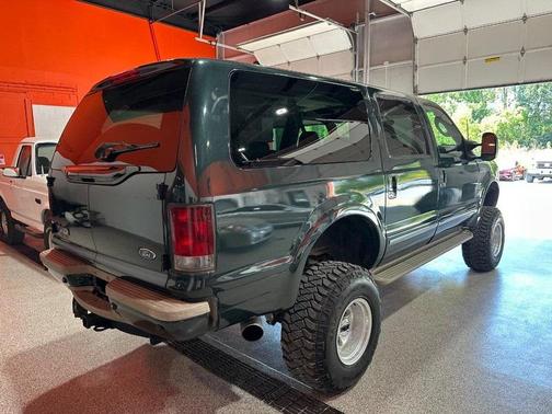 2003 Ford Excursion Limited