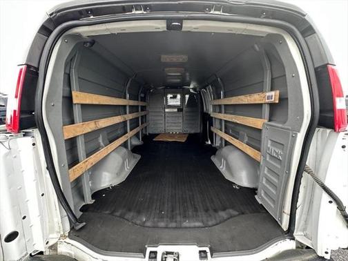 2020 GMC Savana 2500 Work Van