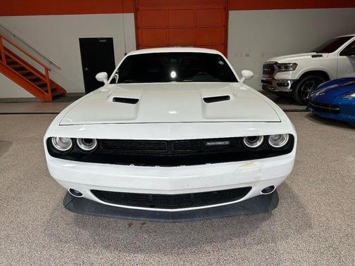2016 Dodge Challenger R/T Scat Pack