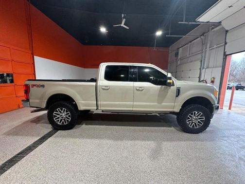 2017 Ford F-350 Lariat