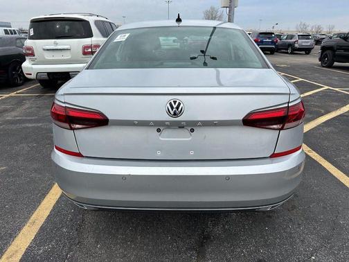 2020 Volkswagen Passat 2.0T SE